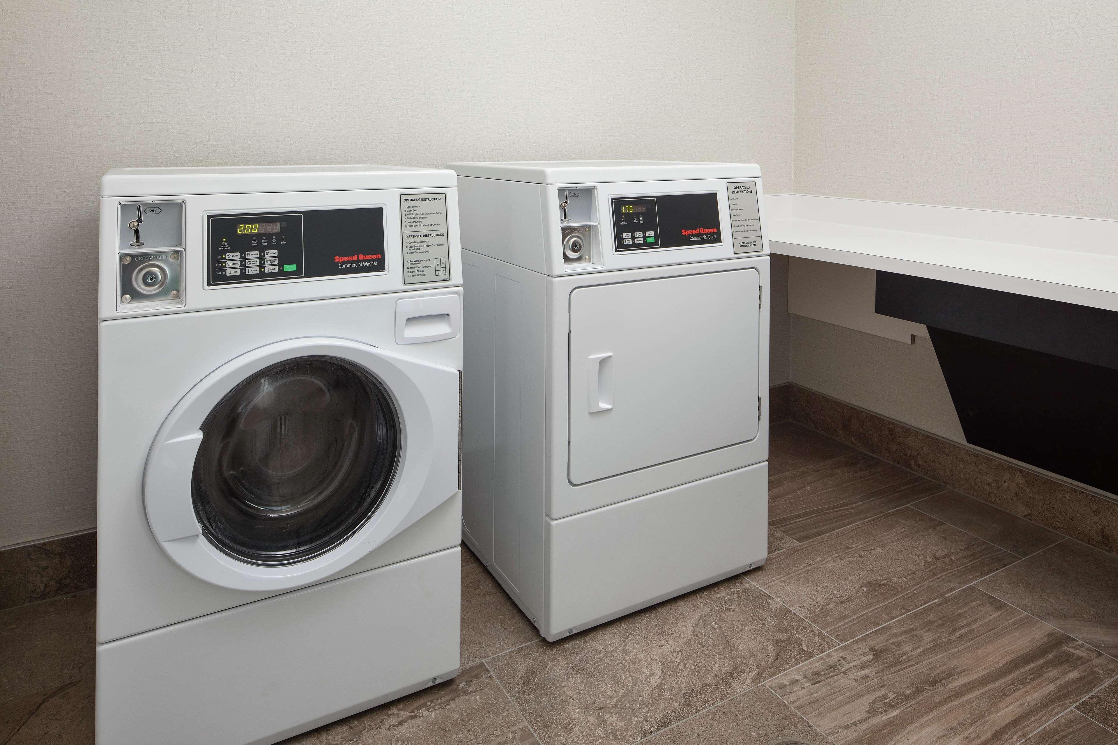 Hilton Garden Inn Sacramento Airport Natomas Zewnętrze zdjęcie
