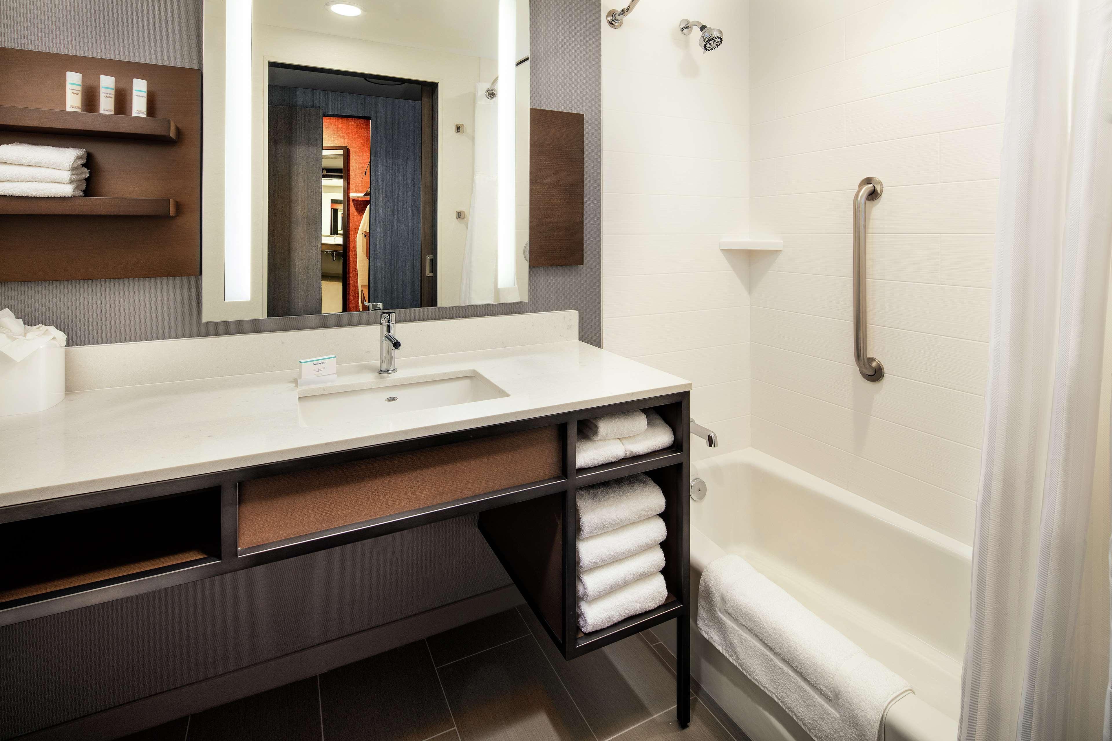 Hilton Garden Inn Sacramento Airport Natomas Zewnętrze zdjęcie