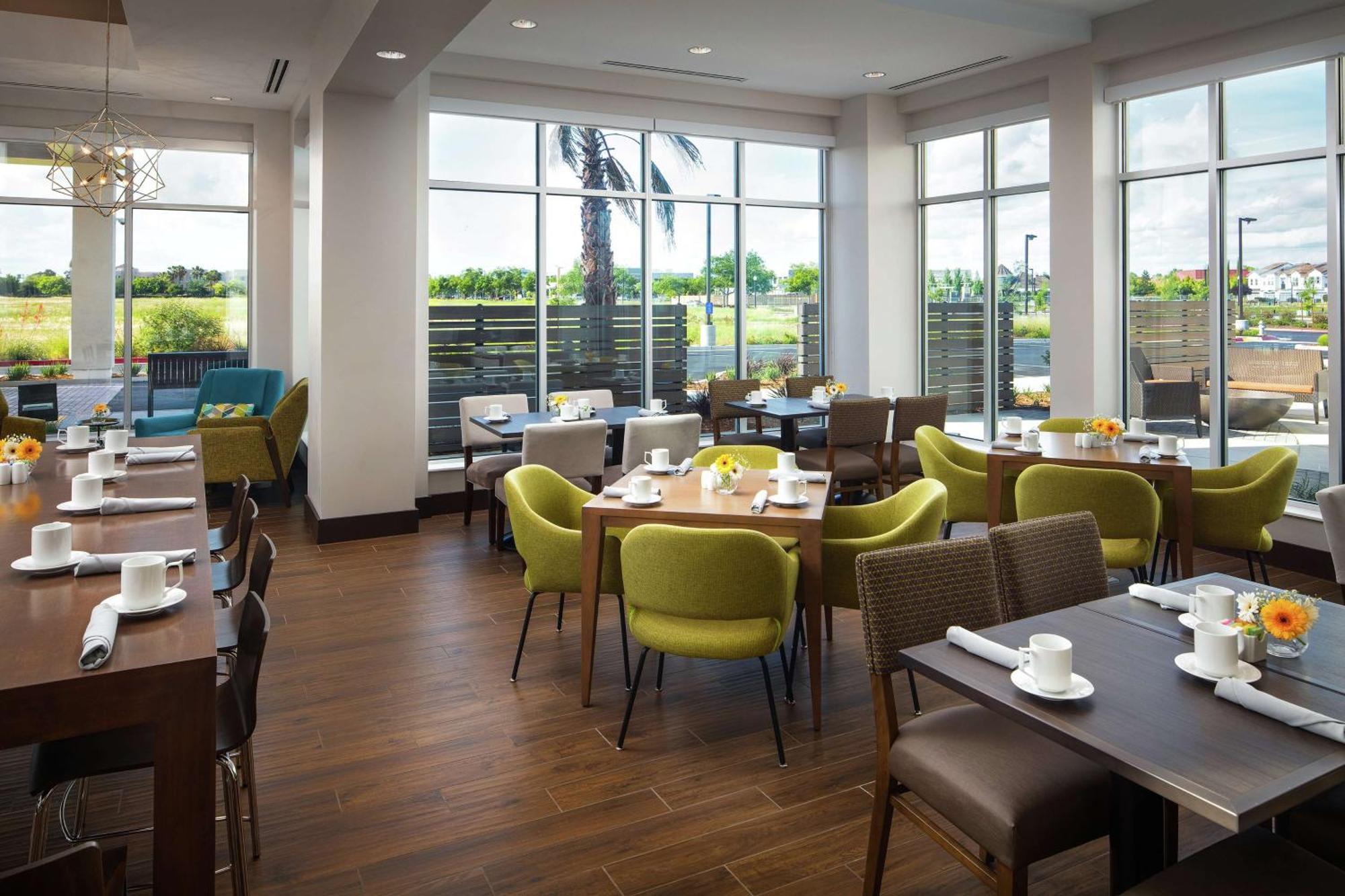 Hilton Garden Inn Sacramento Airport Natomas Zewnętrze zdjęcie